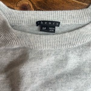 Theory cashmere cap sleeve sweater